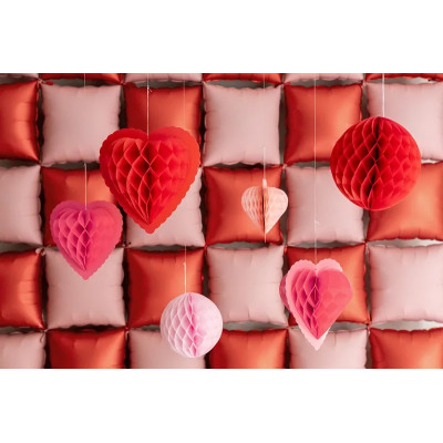 Papierové dekorácie Honeycomb – srdcia, mix 20–30 cm (3 ks)