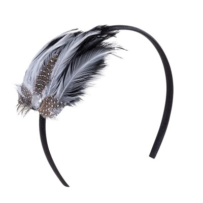 Tiara “Claudette” – elegantný diadém s ozdobnými perami čierna