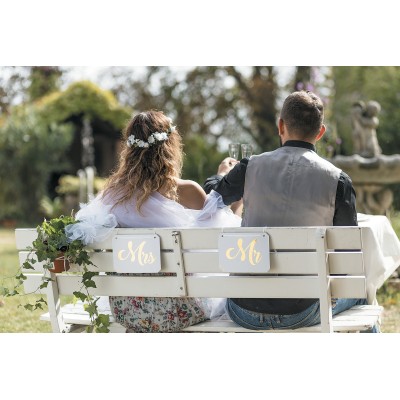 Dekorácia na svadbu tabuľka Mrs a Mr